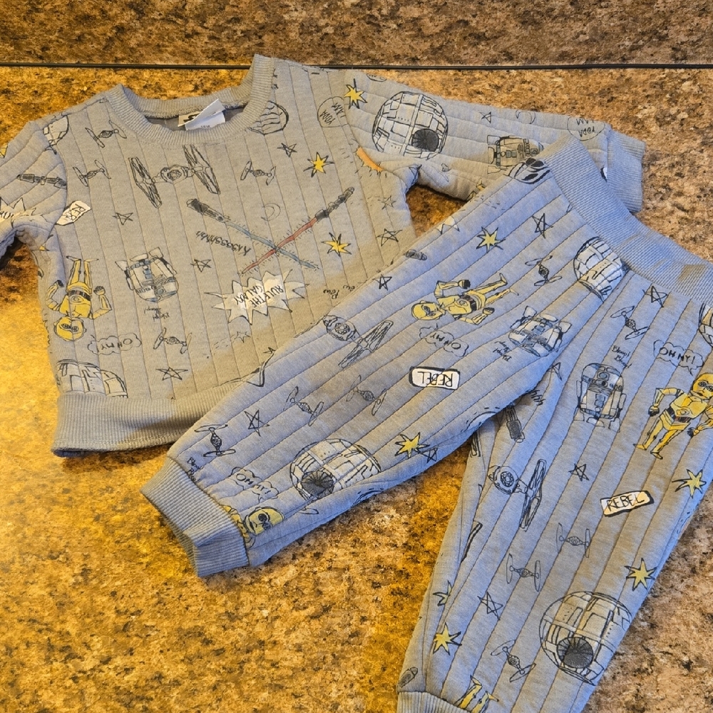 Star Wars Gray Kids Pajama Set with Yellow Accents